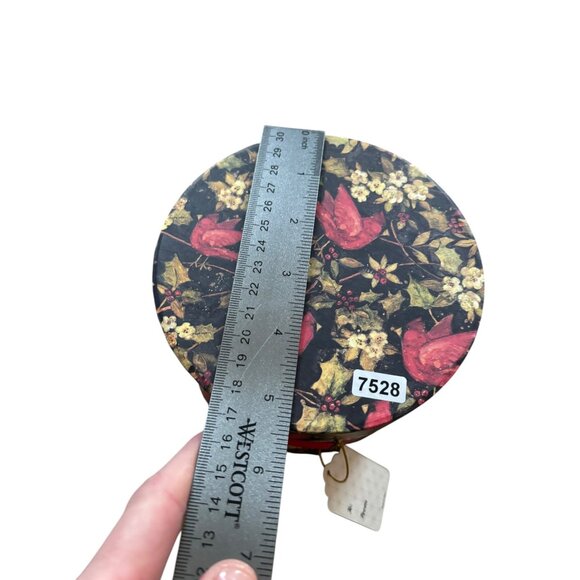 Vintage Jewelry Collection With Beaded Necklaces & Green Bangle Set In Decorativ - Picture 5 of 16